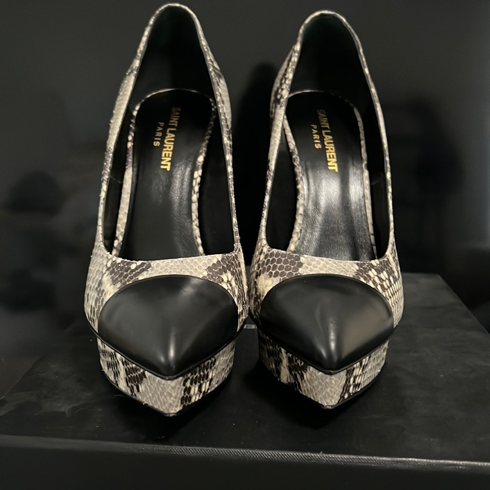 SAINT LAURENT PUMPS 38.5